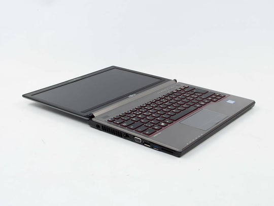 Repasovaný Notebook Fujitsu LifeBook E736 - Bronze