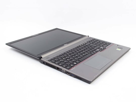 Notebook-Fujitsu-LifeBook-E754-2