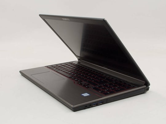 6" | 1366 x 768 | NumPad | Webcam | HD 520 | Win 10 Pro | HDMI | Bronze | 6. Generation | 2016